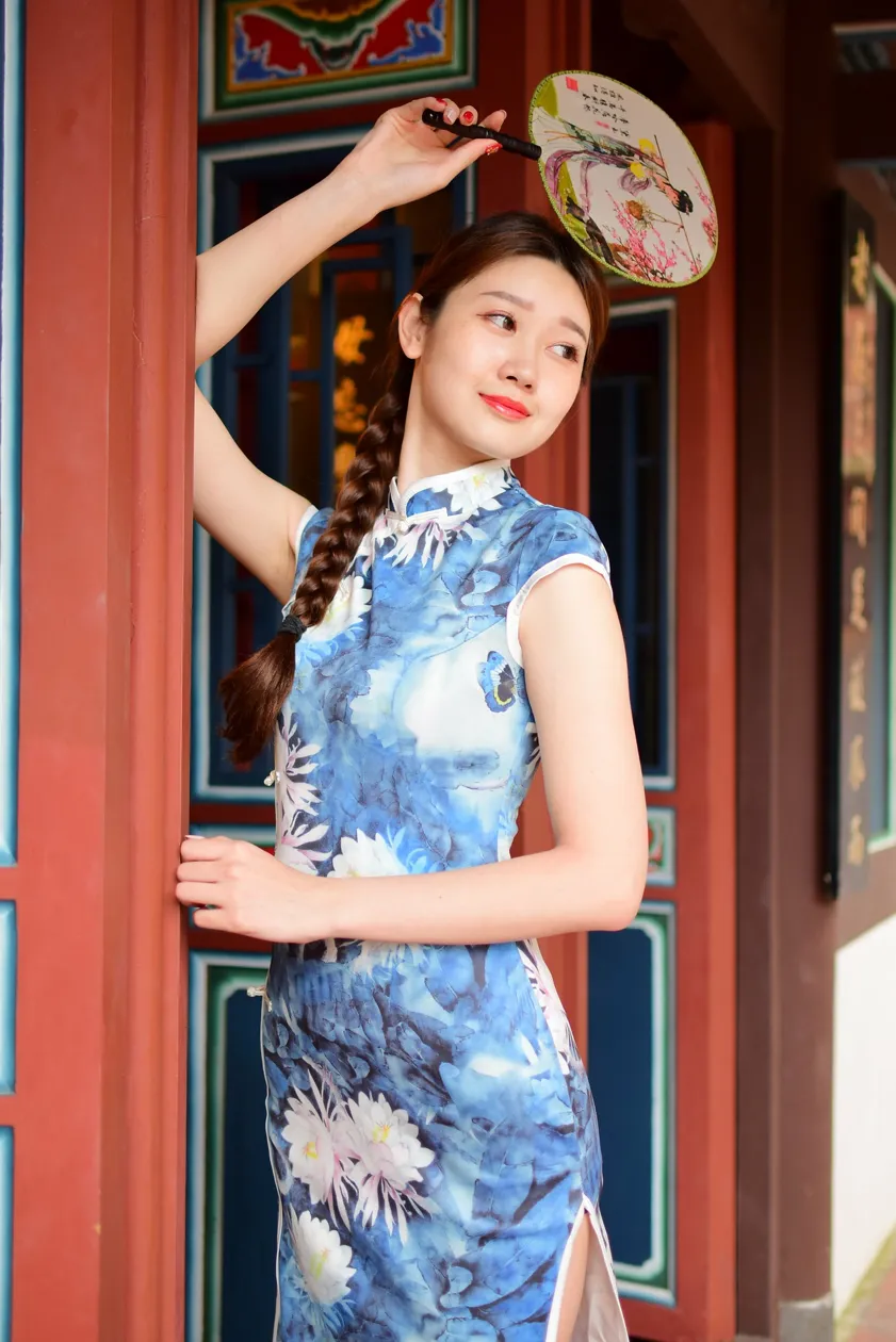 [Mzsock] NO.174 USD High-cut long cheongsam with white high heels and beautiful legs street photography#[105P]-35