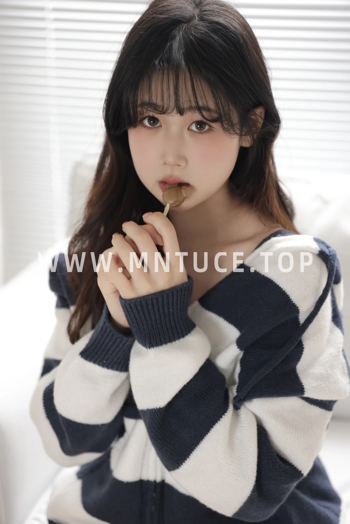 [YITUYU] 2022.12.31 Vol.2805 – Little Goose Sauce goose sauce sauce#[27P]-23